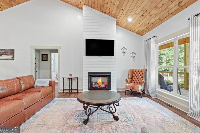 1571 Sunshine Rd, House other with 3 bedrooms, 2 bathrooms and 2 parking in Toccoa GA | Image 18