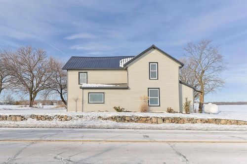 18187 Us Highway 6, Syracuse, IN, 46567-9226 | Card Image