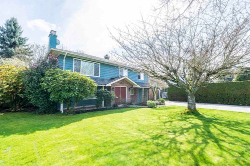 11700 Kingfisher Dr, Richmond, BC, V7E3N7 | Card Image