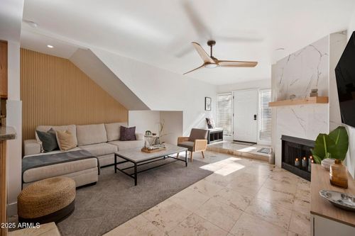 117-1820 E Morten Ave, Phoenix, AZ, 85020-4646 | Card Image