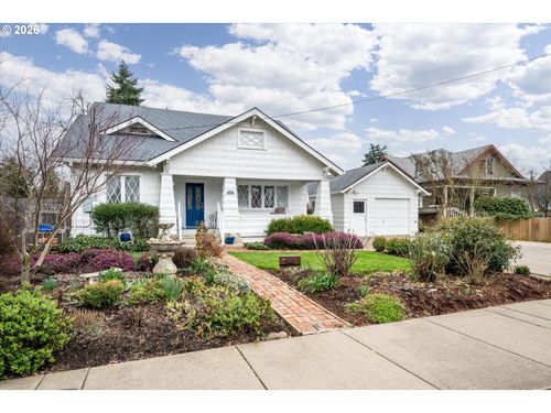 524 N 5th St, Creswell, OR, 97426-9772 | Card Image