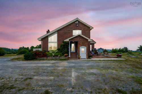 12809 Highway 1, Avonport, NS, B0P1P0 | Card Image