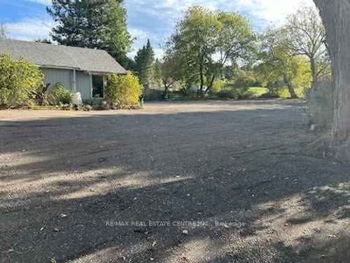 15426 Airport Rd, Caledon East, ON, L7C1E6 | Card Image