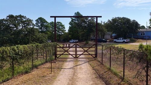 218 Little Ranch Road, Red Rock, TX, 78662 | Card Image