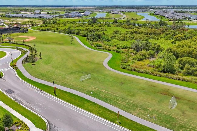 16606 Barnwood Place, House other with 4 bedrooms, 3 bathrooms and null parking in Lakewood Ranch FL | Image 86