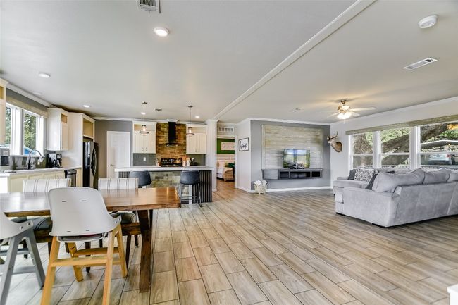 604 County Road 136 A, House other with 4 bedrooms, 2 bathrooms and 2 parking in Kingsland TX | Image 16
