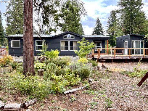 44989 Mckenzie Hwy, Leaburg, OR, 97489-9614 | Card Image
