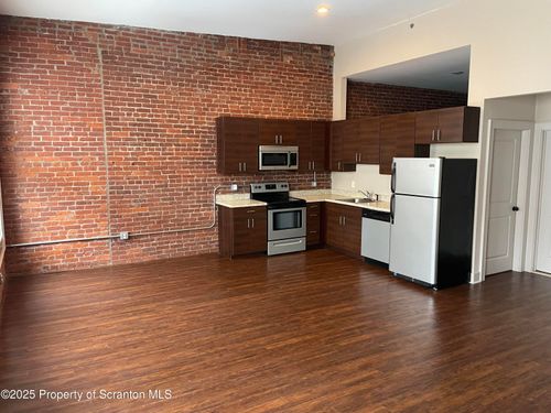 1-320 322 Penn Avenue, Scranton, PA, 18503 | Card Image