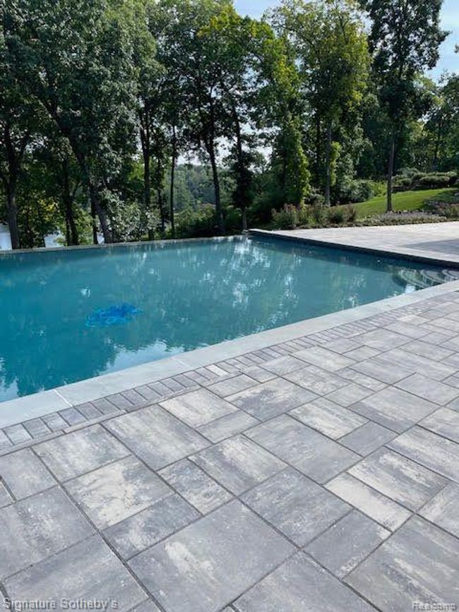 5001 Forest Valley Dr, House other with 6 bedrooms, 8 bathrooms and null parking in Clarkston MI | Image 75