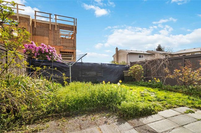 Back Yard | Image 37