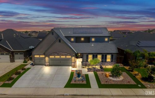 14822 Plumeria Ct, Bakersfield, CA, 93314-8521 | Card Image