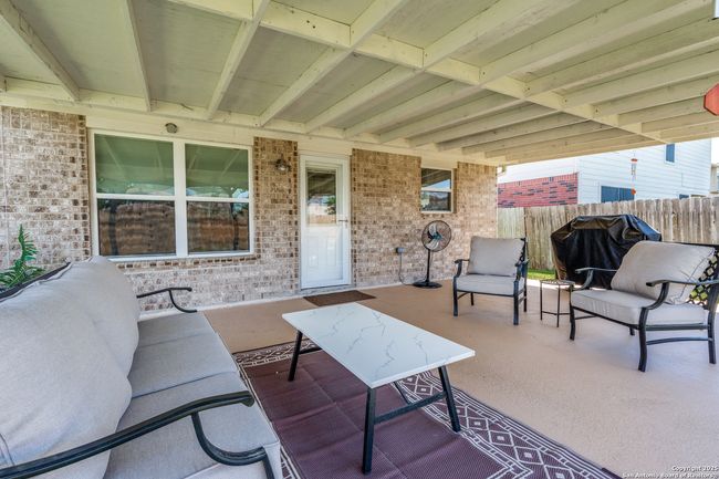 9814 Autumn Dawn, House other with 3 bedrooms, 2 bathrooms and null parking in Converse TX | Image 19