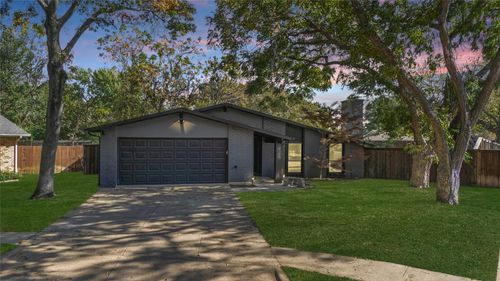 4100 Foxmoor Ct, Arlington, TX, 76016-1325 | Card Image