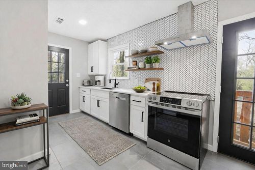 3784 Merry Point Rd, Lancaster, VA, 22503-3603 | Card Image