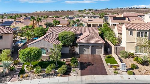 2756 Kilwinning Dr, Henderson, NV, 89044-1574 | Card Image