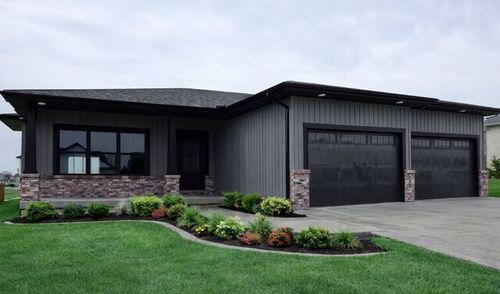 103 Bowz Dr, Downs, IL, 61736-9303 | Card Image