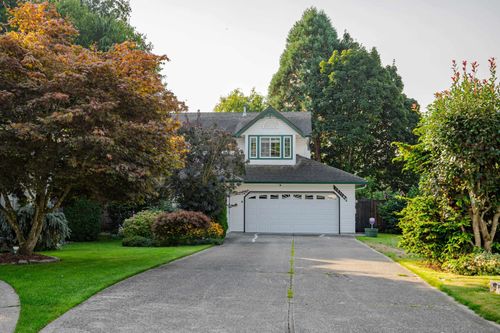 17116 57 Ave, Surrey, BC, V3S8M9 | Card Image