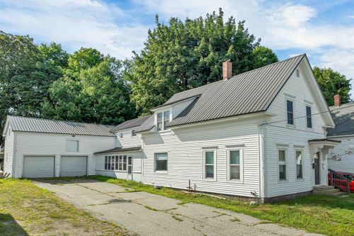 8 Winter St, Plymouth, NH, 03264-1423 | Card Image