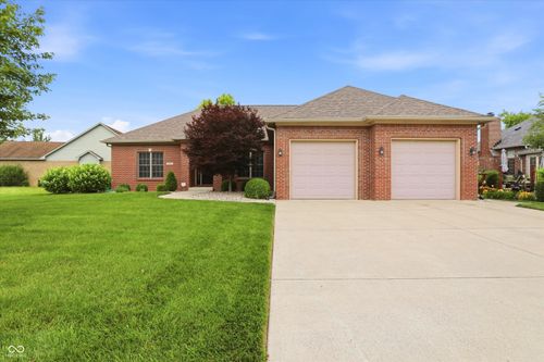 3724 Morningside Dr, Greenwood, IN, 46143-7947 | Card Image