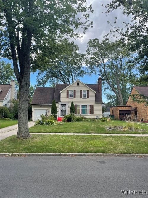 115 Burke Dr, Buffalo, NY, 14215-1307 | Card Image