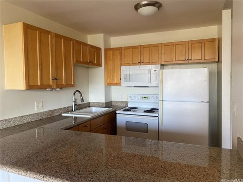 d904-55 S Kukui St, Honolulu, HI, 96813-2348 | Card Image