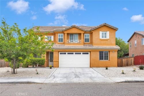 12615 Versaille St, Victorville, CA, 92394 | Card Image
