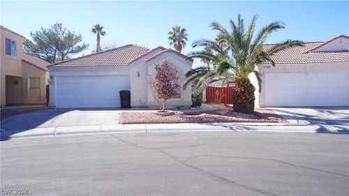 2705 Cheshire Ct, Las Vegas, NV, 89108-4436 | Card Image