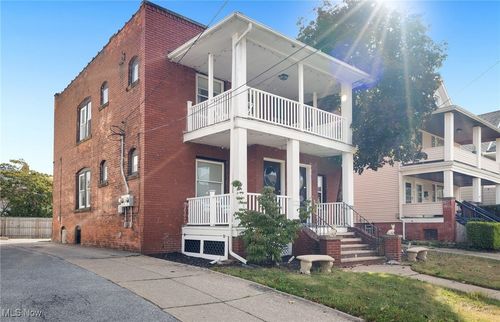 1209 Warren Rd, Lakewood, OH, 44107-2515 | Card Image