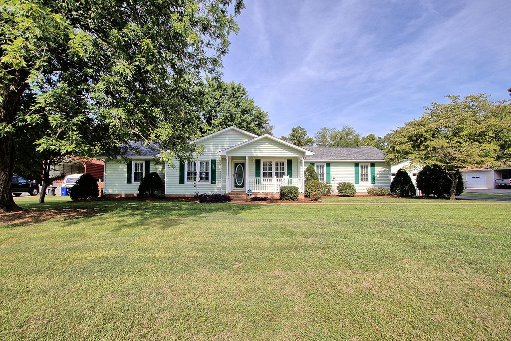 Criddle Dr, Columbia, TN 38401