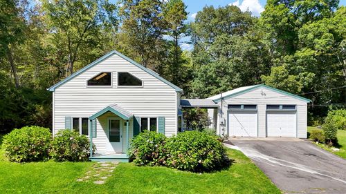 165 Echo Rd, Coventry, CT, 06238-2900 | Card Image