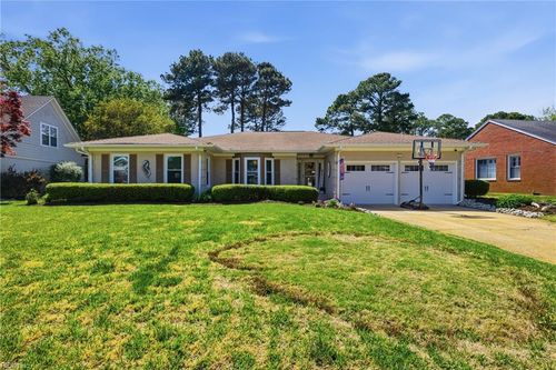 2153 E Admiral Drive, Virginia Beach, VA, 23451 | Card Image