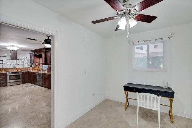 7360 Sw 120 Th St, House other with 4 bedrooms, 2 bathrooms and null parking in Pinecrest FL | Image 11