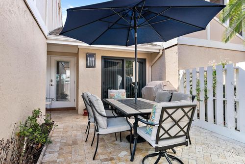 3733 Cape Pointe Cir, Jupiter, FL, 33477-5807 | Card Image