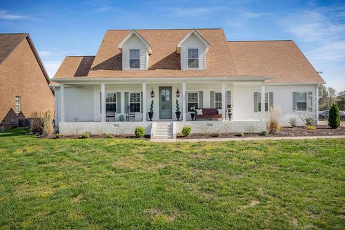 1798 Pearl Ave, Cookeville, TN, 38506-7091 | Card Image