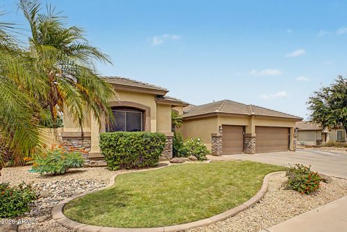6720 S Crestview Dr, Gilbert, AZ, 85298-4039 | Card Image