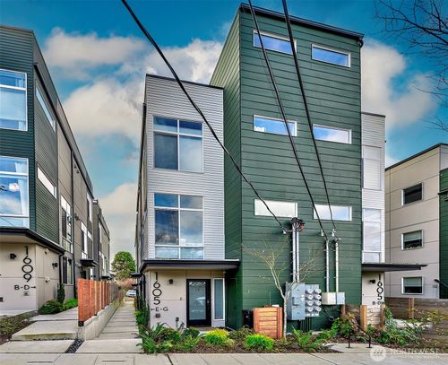 f-1605 S Washington St, Seattle, WA, 98144-3193 | Card Image