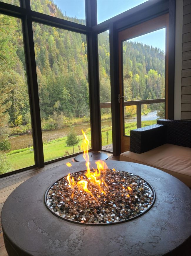 318 Mt Highway 56, House other with 2 bedrooms, 4 bathrooms and null parking in Noxon MT | Image 88