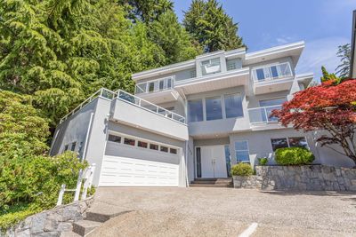 4288 St. Pauls Ave, House other with 4 bedrooms, 4 bathrooms and 4 parking in North Vancouver BC | Image 3