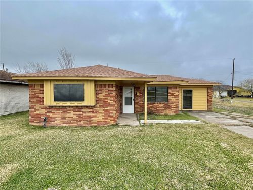 222 S Avenue G, Freeport, TX, 77541-4828 | Card Image