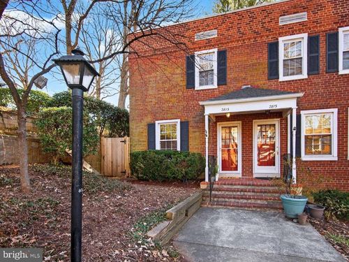 2813 S Columbus St, ARLINGTON, VA, 22206-1410 | Card Image