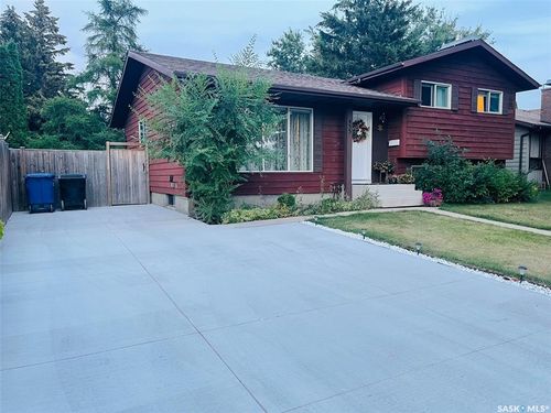 455 Kingsmere Boulevard, Saskatoon, SK, S7J3T9 | Card Image
