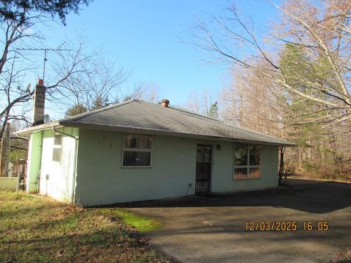 38 Liberty Ln, Cumberland, VA, 23040-2688 | Card Image