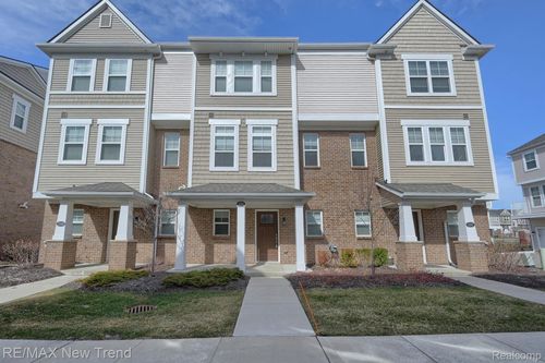 3293 Chambers W, Wixom, MI, 48393-4324 | Card Image