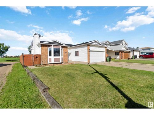 15839 78 St Nw, Edmonton, AB, T5Z2V5 | Card Image