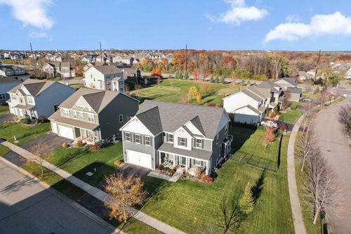 3863 Founders Path, Chaska, MN, 55318-2685 | Card Image