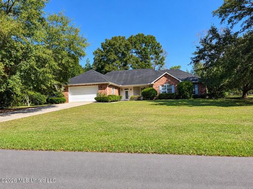 82 N Hill W Drive, Carriere, MS, 39426 | Card Image