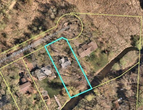 12761 Burwell Dr, Hopkins, MN, 55305-3756 | Card Image