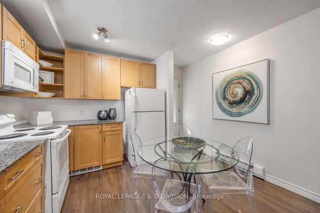17 - 123 Strathcona Ave, Condo with 2 bedrooms, 1 bathrooms and 1 parking in Toronto ON | Image 6