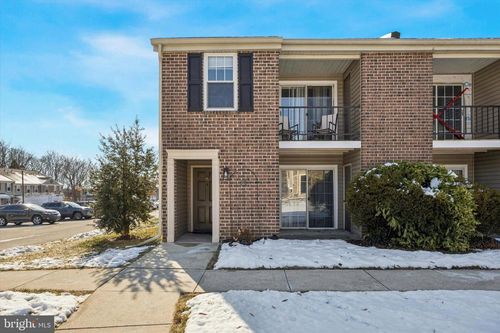 210-94 Ramsgate Ct, BLUE BELL, PA, 19422-2551 | Card Image