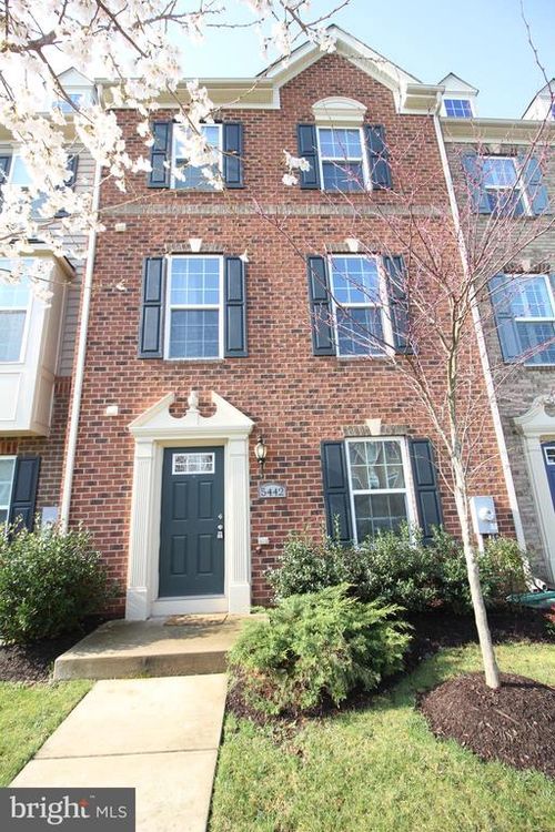 5442 Stream Bank Ln, GREENBELT, MD, 20770-4097 | Card Image